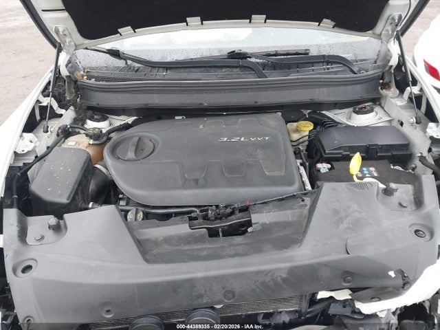 44389335 :رقم المزاد ، 1C4PJMDS0EW180731 vin ، 2014 Jeep Cherokee Limited مزاد بيع