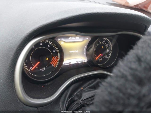 44389335 :رقم المزاد ، 1C4PJMDS0EW180731 vin ، 2014 Jeep Cherokee Limited مزاد بيع
