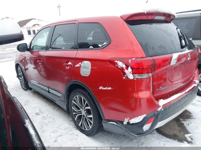 2016 MITSUBISHI OUTLANDER JA4AZ3A37GZ005488 Photo 2