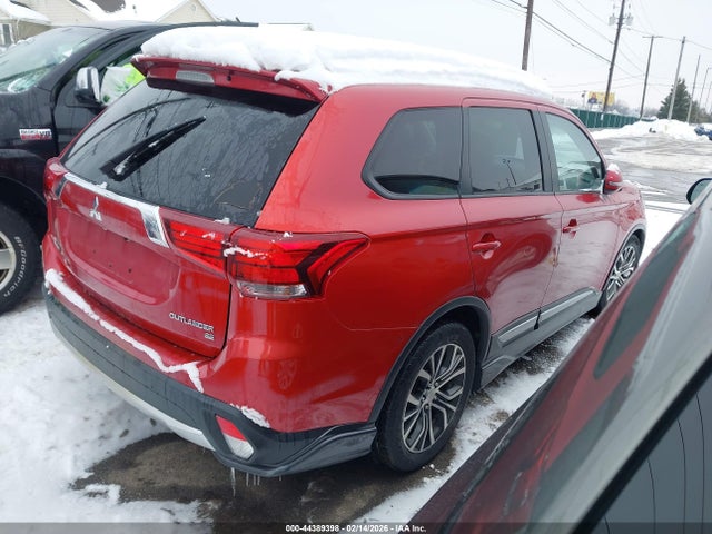 2016 MITSUBISHI OUTLANDER JA4AZ3A37GZ005488 Photo 3