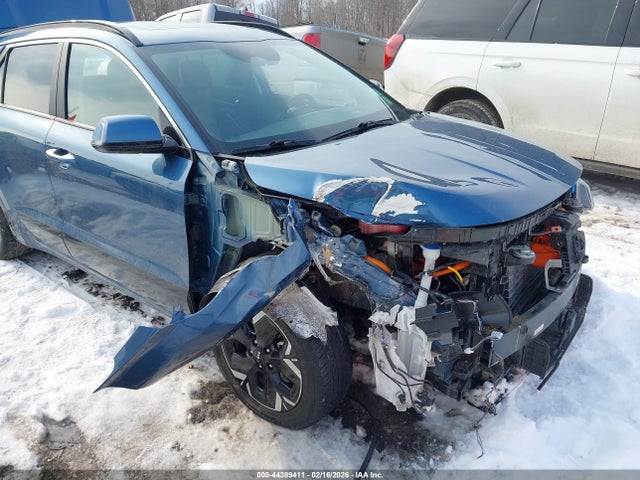 KIA Niro Ev Wave 2023 KNDCT3L16P5060999 Image 6