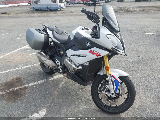 2016 BMW S 1000 WB10D1308GZ462802