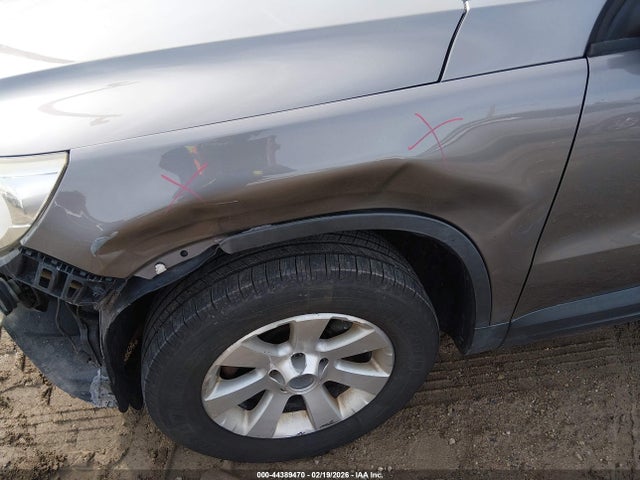 Продаж на аукціоні авто 2010 Volkswagen Tiguan S, vin: WVGAV7AXXAW001094, номер лоту: 44389470
