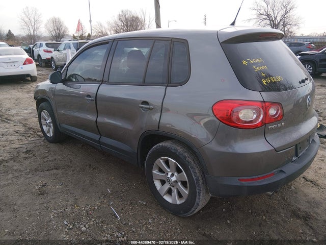 Продаж на аукціоні авто 2010 Volkswagen Tiguan S, vin: WVGAV7AXXAW001094, номер лоту: 44389470