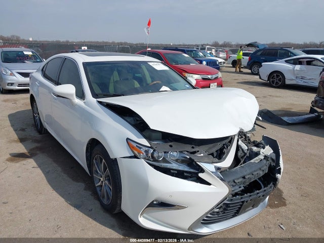 2016 LEXUS ES 300H JTHBW1GGXG2109143