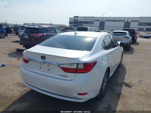 2016 LEXUS ES 300H JTHBW1GGXG2109143 Photo 3