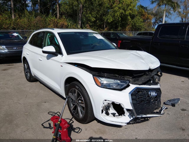 2024 AUDI Q5 WA1EAAFY8R2028744 Photo 0