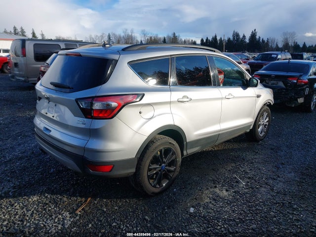 1FMCU9HD9JUB56105 Ford ESCAPE SEL