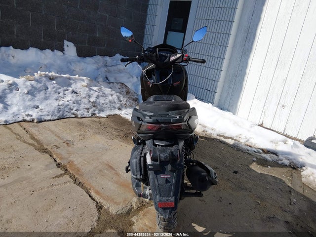 HZ2TCDMN5S1000866 Tztc Scooter