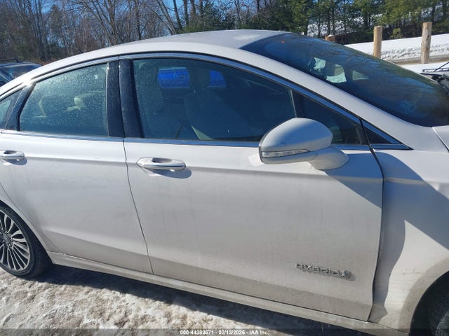 Ford Fusion Hybrid Titanium 2018 3FA6P0RU6JR228085 Image 13