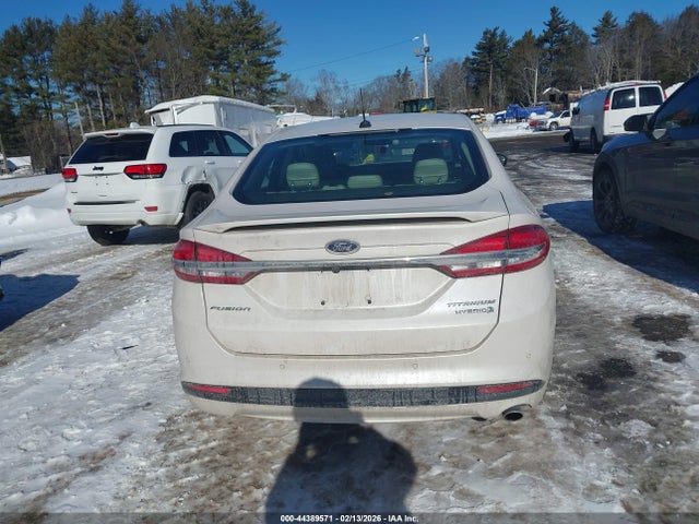 Ford Fusion Hybrid Titanium 2018 3FA6P0RU6JR228085 Image 16