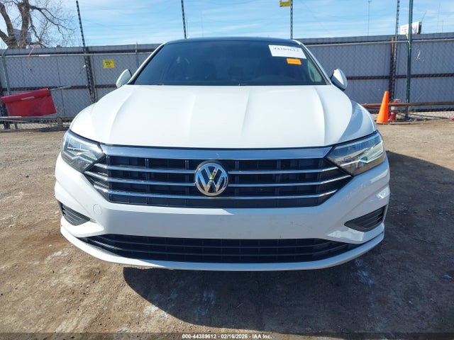 2020 Volkswagen Jetta 1.4t R-line/1.4t S/1.4t Se მანქანა იყიდება აუქციონზე, vin: 3VWCB7BU2LM016568, აუქციონის ნომერი: 44389612