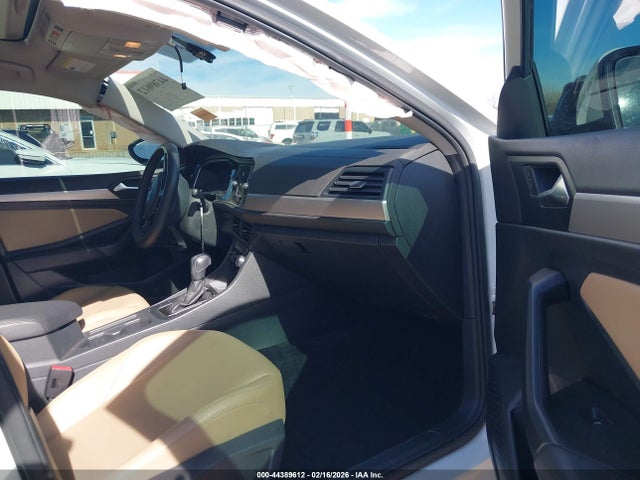 2020 Volkswagen Jetta 1.4t R-line/1.4t S/1.4t Se მანქანა იყიდება აუქციონზე, vin: 3VWCB7BU2LM016568, აუქციონის ნომერი: 44389612