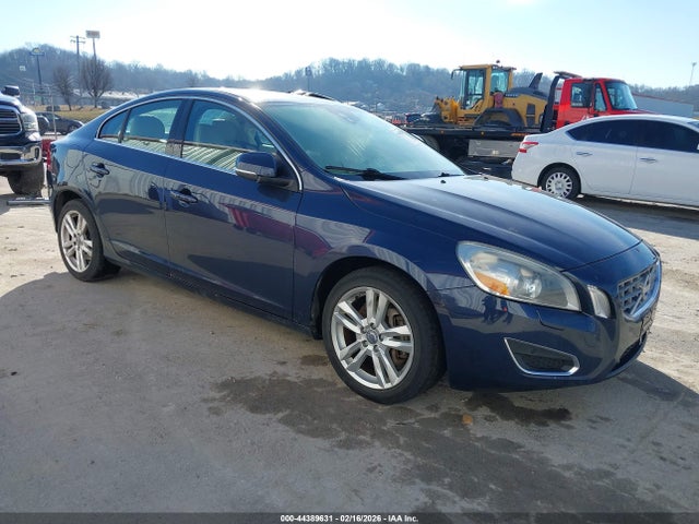 2011 VOLVO S60 YV1902FH5B2006927