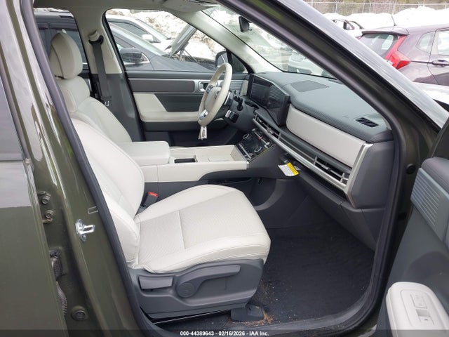 2024 Hyundai Santa Fe Sel მანქანა იყიდება აუქციონზე, vin: 5NMP2DGL7RH039892, აუქციონის ნომერი: 44389643