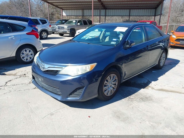 4T4BF1FK9ER425398 Toyota CAMRY LE