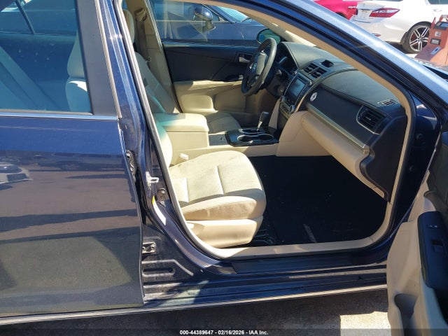 4T4BF1FK9ER425398 Toyota CAMRY LE