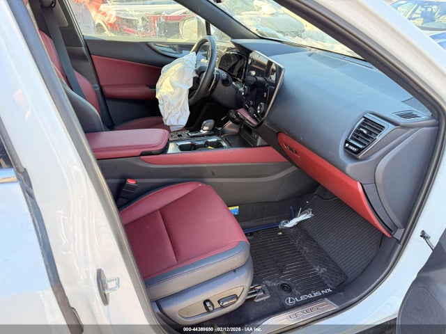44389650 :رقم المزاد ، 2T2GKCEZ2TC057694 vin ، 2026 Lexus Nx 350h Premium مزاد بيع