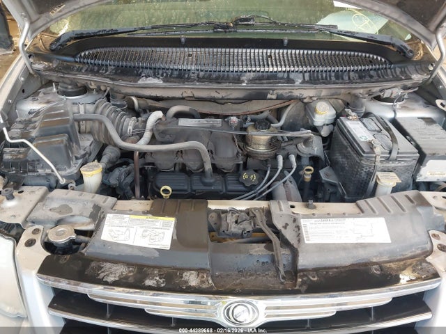 Продажа на аукционе авто 2005 Chrysler Town & Country Touring, vin: 2C4GP54L25R568176, номер лота: 44389668