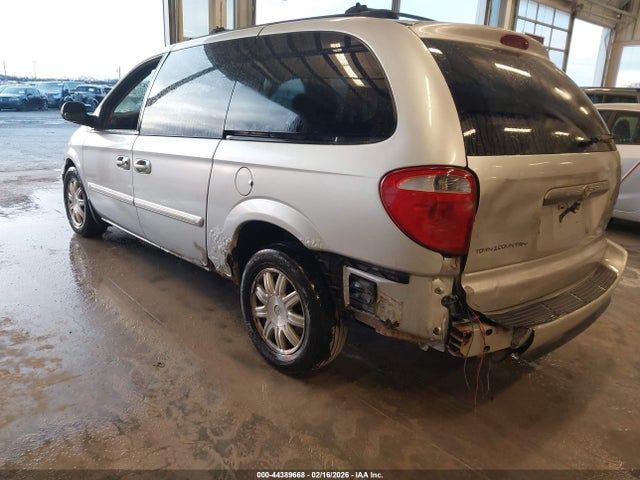 Продажа на аукционе авто 2005 Chrysler Town & Country Touring, vin: 2C4GP54L25R568176, номер лота: 44389668