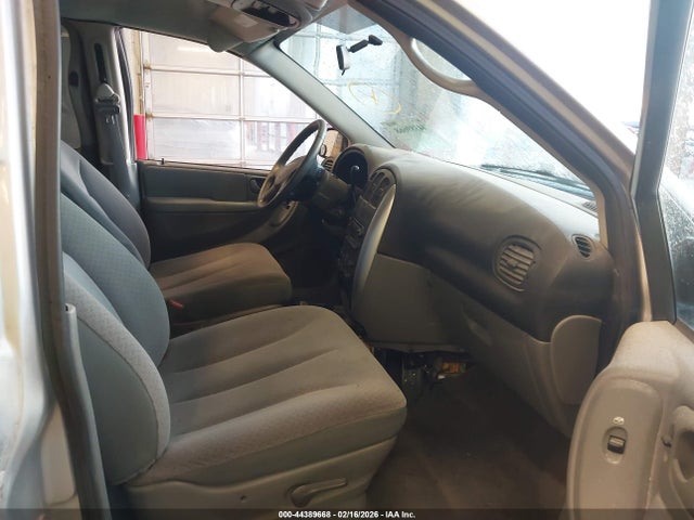 Продажа на аукционе авто 2005 Chrysler Town & Country Touring, vin: 2C4GP54L25R568176, номер лота: 44389668