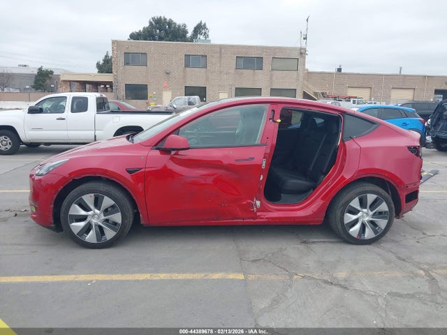 7SAYGDEE3NF516648 Tesla Model Y Long Range Dual Motor All-wheel Drive