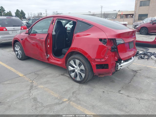 7SAYGDEE3NF516648 Tesla Model Y Long Range Dual Motor All-wheel Drive