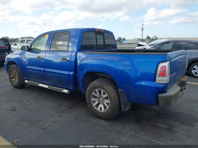 2007 MITSUBISHI RAIDER 1Z7HC28K37S213393 Photo 2