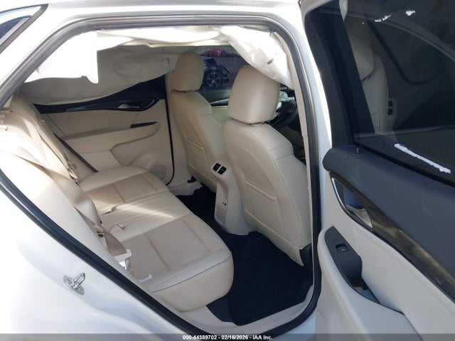 44389702 :رقم المزاد ، LRBFZPR47ND158753 vin ، 2022 Buick Envision Awd Essence مزاد بيع