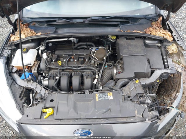 Ford FOCUS SE 2015 1FADP3F22FL306850 Image 10
