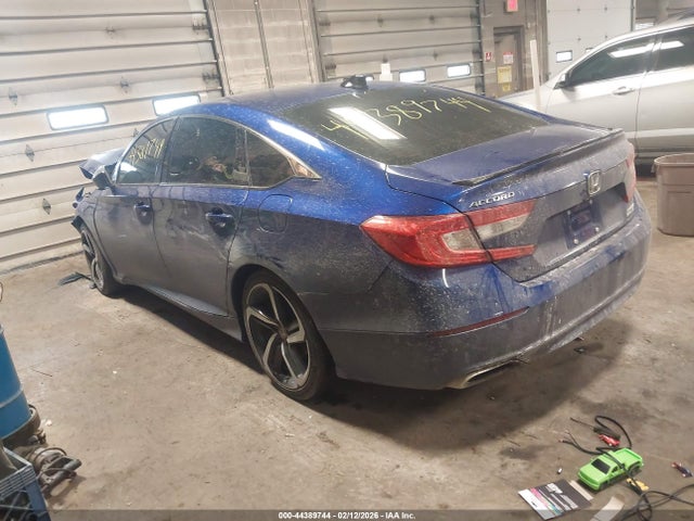 2022 HONDA ACCORD 1HGCV1F4XNA085639 Photo 2