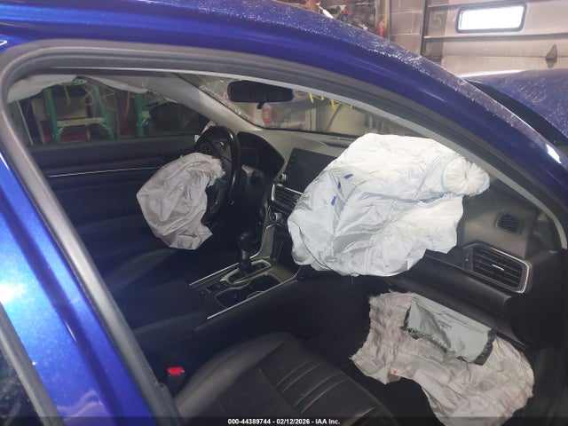 2022 HONDA ACCORD 1HGCV1F4XNA085639 Photo 4