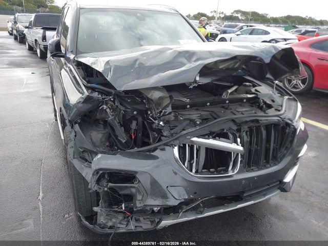 2023 BMW X5 5UXCR4C07P9P18588 Photo 5