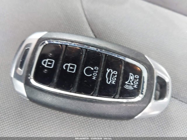 Auction sale of the 2023 Hyundai Elantra Sel, vin: KMHLS4AG4PU534403, lot number: 44389791