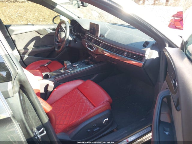 2019 AUDI S5 WAUC4CF58KA003163 Photo 4