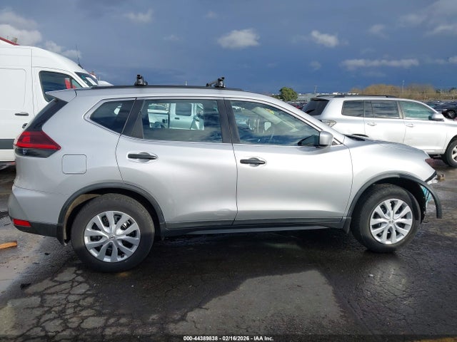 Nissan ROGUE S 2018 KNMAT2MV4JP585090 Image 14
