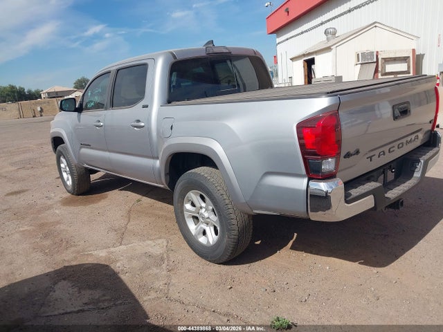 3TMCZ5AN1KM286922 Toyota Tacoma Sr5 V6
