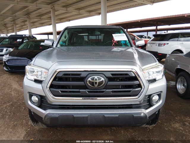 3TMCZ5AN1KM286922 Toyota Tacoma Sr5 V6