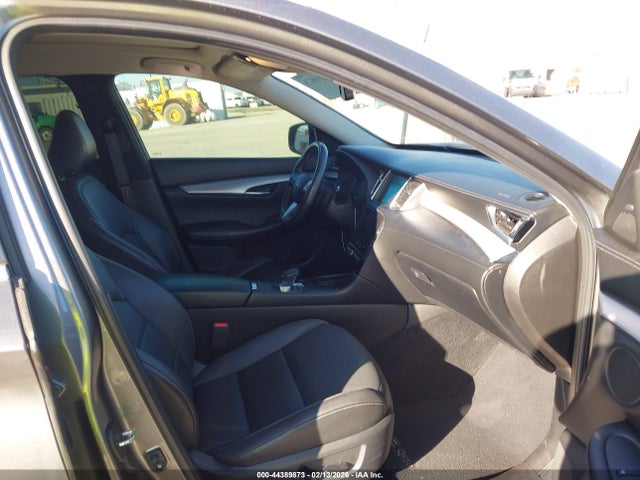 Продажа на аукционе авто 2019 Infiniti Qx50 Luxe, vin: 3PCAJ5M18KF138374, номер лота: 44389873