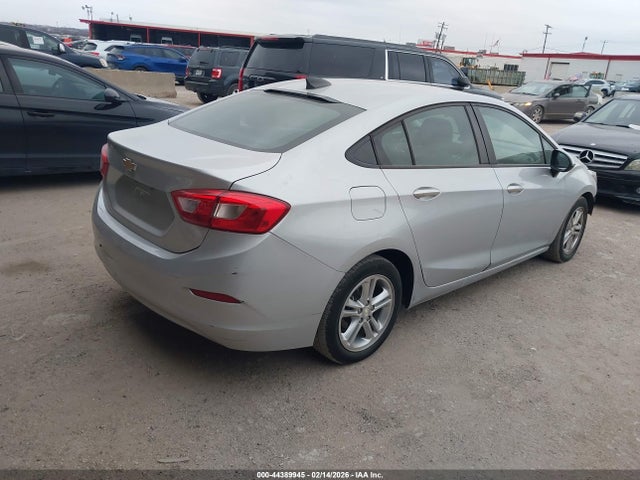 1G1BJ5SMXK7105313 Chevrolet Cruze Diesel