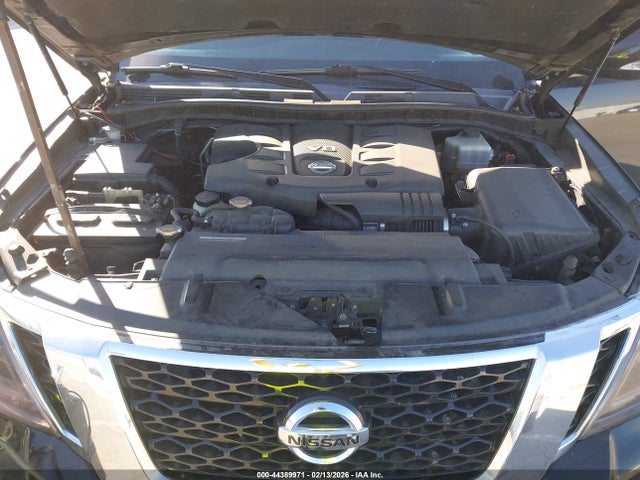 JN8AY2ND5H9008014 Nissan ARMADA SV