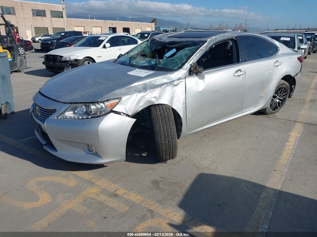 JTHBK1GG2E2120677 Lexus ES 350