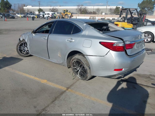 JTHBK1GG2E2120677 Lexus ES 350