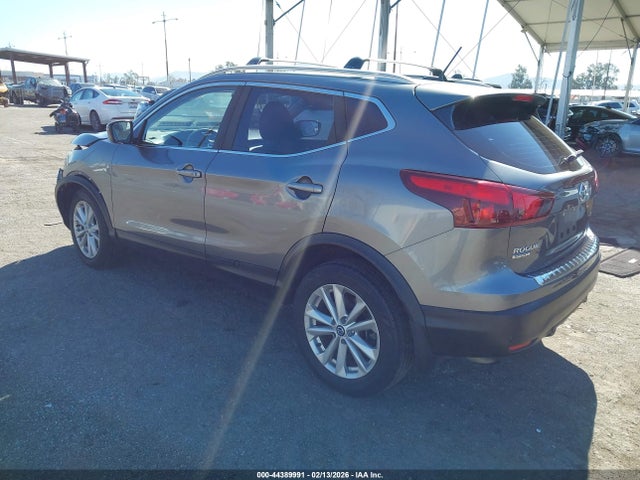 JN1BJ1CP1KW524314 Nissan Rogue Sport Sv