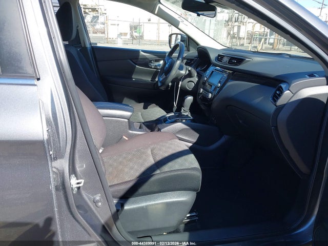 JN1BJ1CP1KW524314 Nissan Rogue Sport Sv