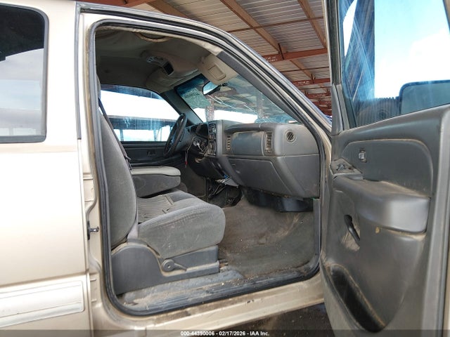 Auction sale of the 2004 Chevrolet Silverado 2500hd Ls, vin: 1GCHC23G84F113342, lot number: 44390006