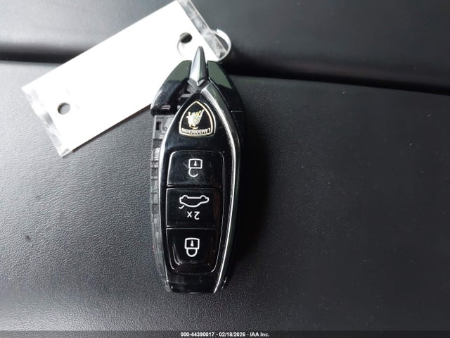 ZPBUA1ZL8MLA12430 Lamborghini Urus