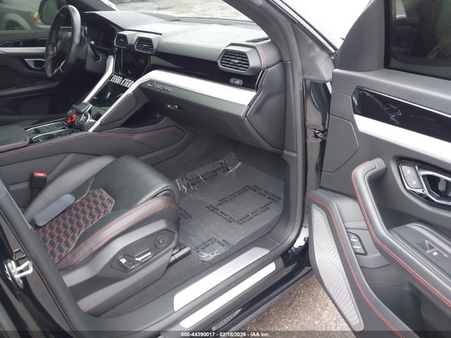 ZPBUA1ZL8MLA12430 Lamborghini Urus