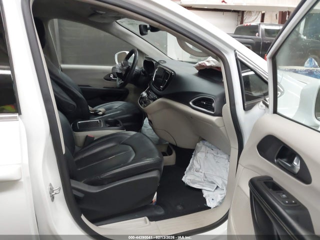 2C4RC1BG1NR150534 Chrysler Pacifica Touring L
