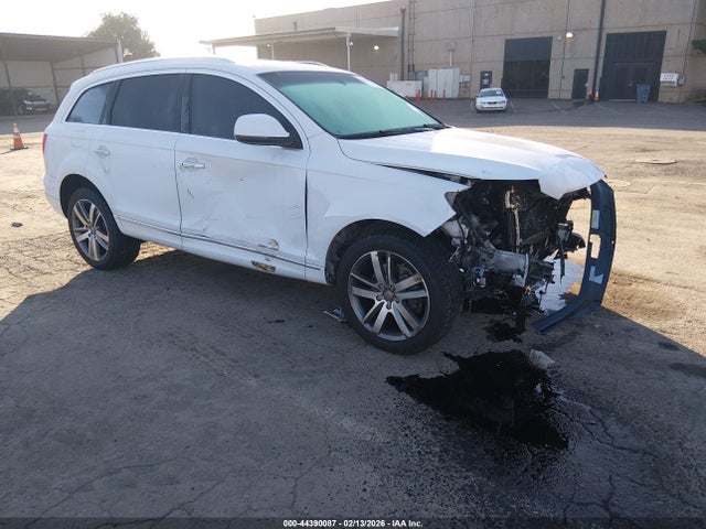 2015 AUDI Q7 WA1LGAFE6FD003997 Photo 0